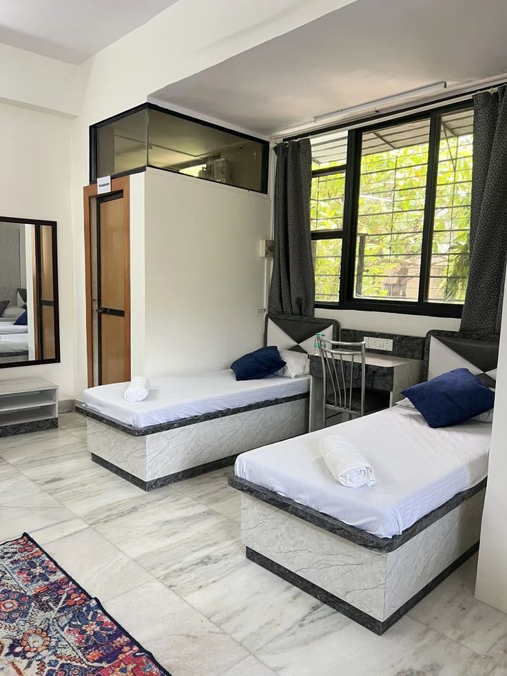 Boys Hostel at JD Homes Paying Guest, Andheri East, Mumbai